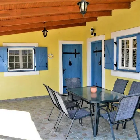 Jenny's House ארגוסטולי